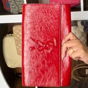 33. YSL Clutch Sold As Is Desc In Live No Cancel/returns